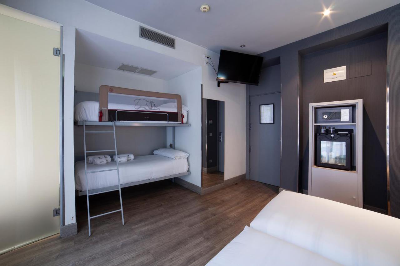 Petit Palace Plaza Espana Madrid Ngoại thất bức ảnh