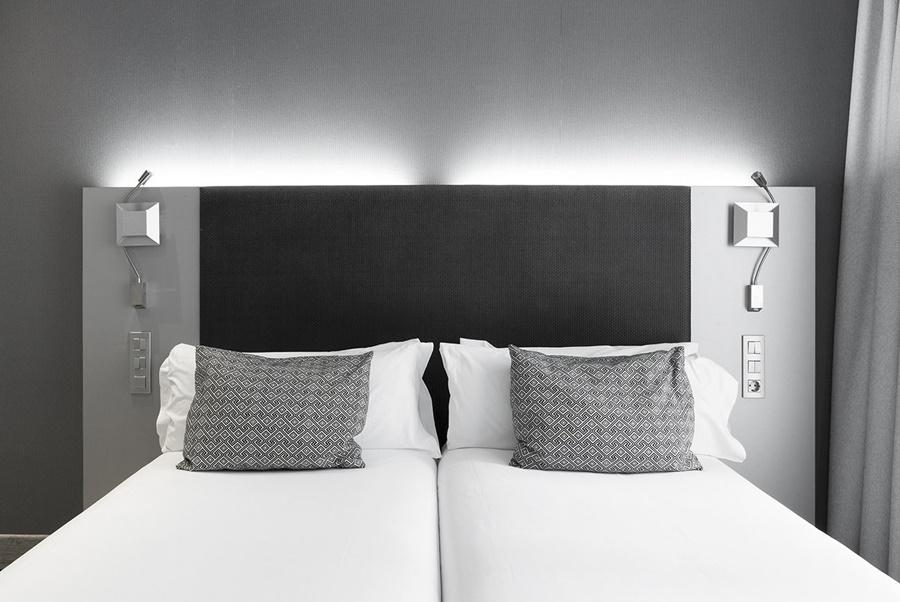 Petit Palace Plaza Espana Madrid Ngoại thất bức ảnh